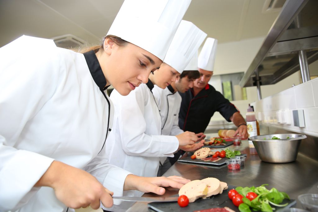 CAP Cuisine définition, programme, débouchés, référentiel CFA Espace Concours