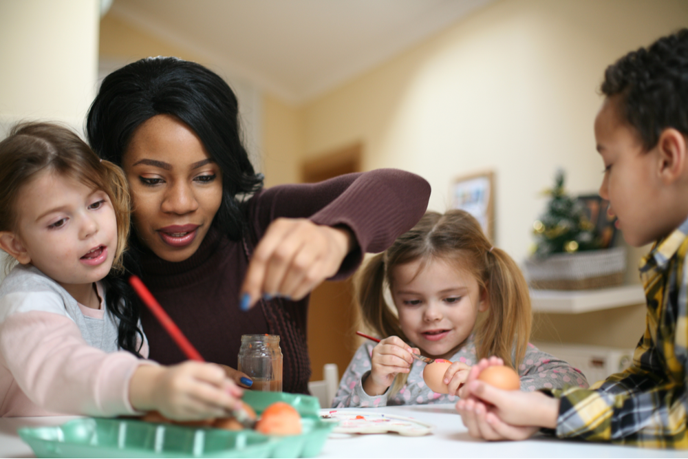 devenir assistante maternelle