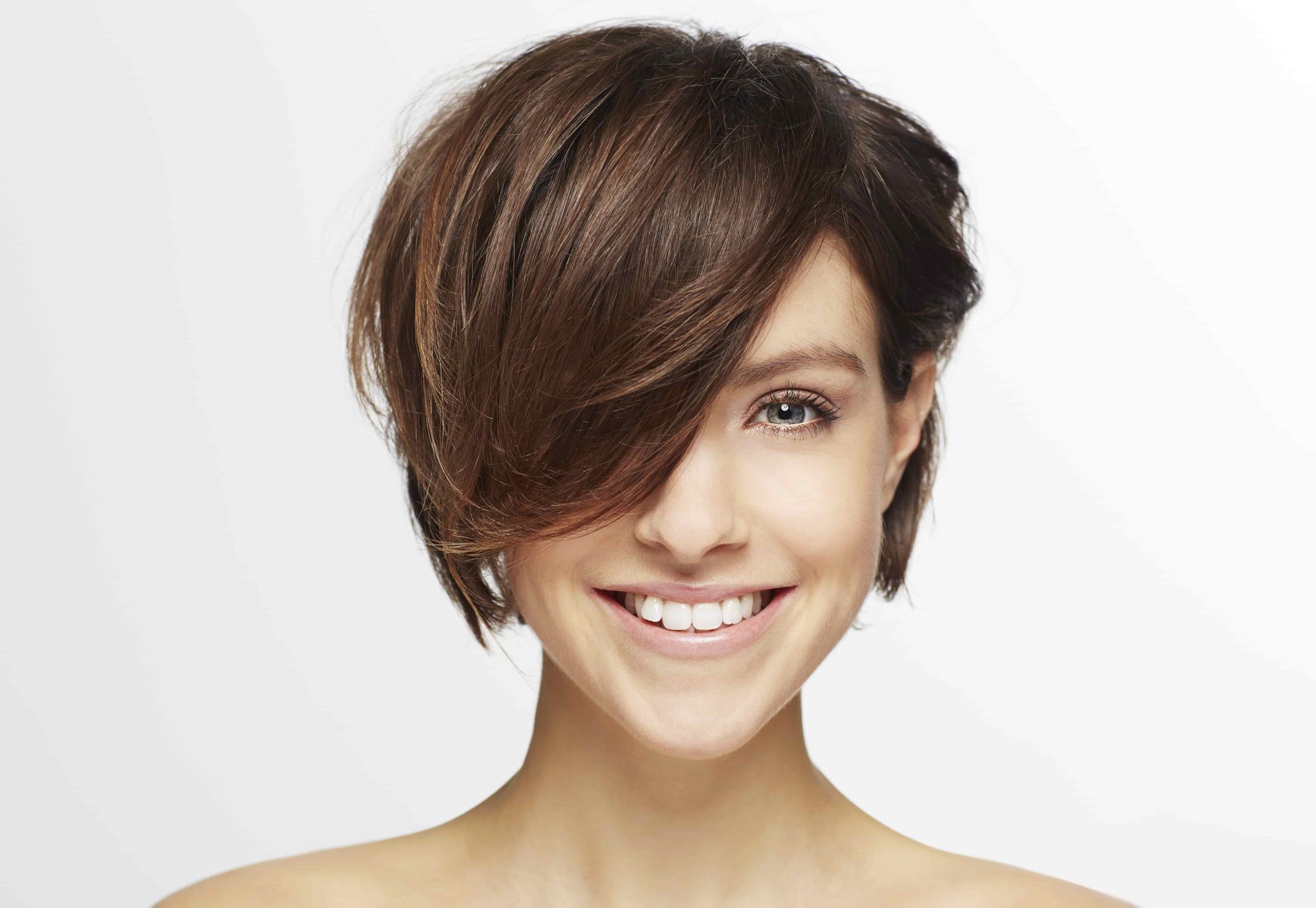 La Coupe Boule Femme : Le Style Iconique qui fait son Retour ! - CFA