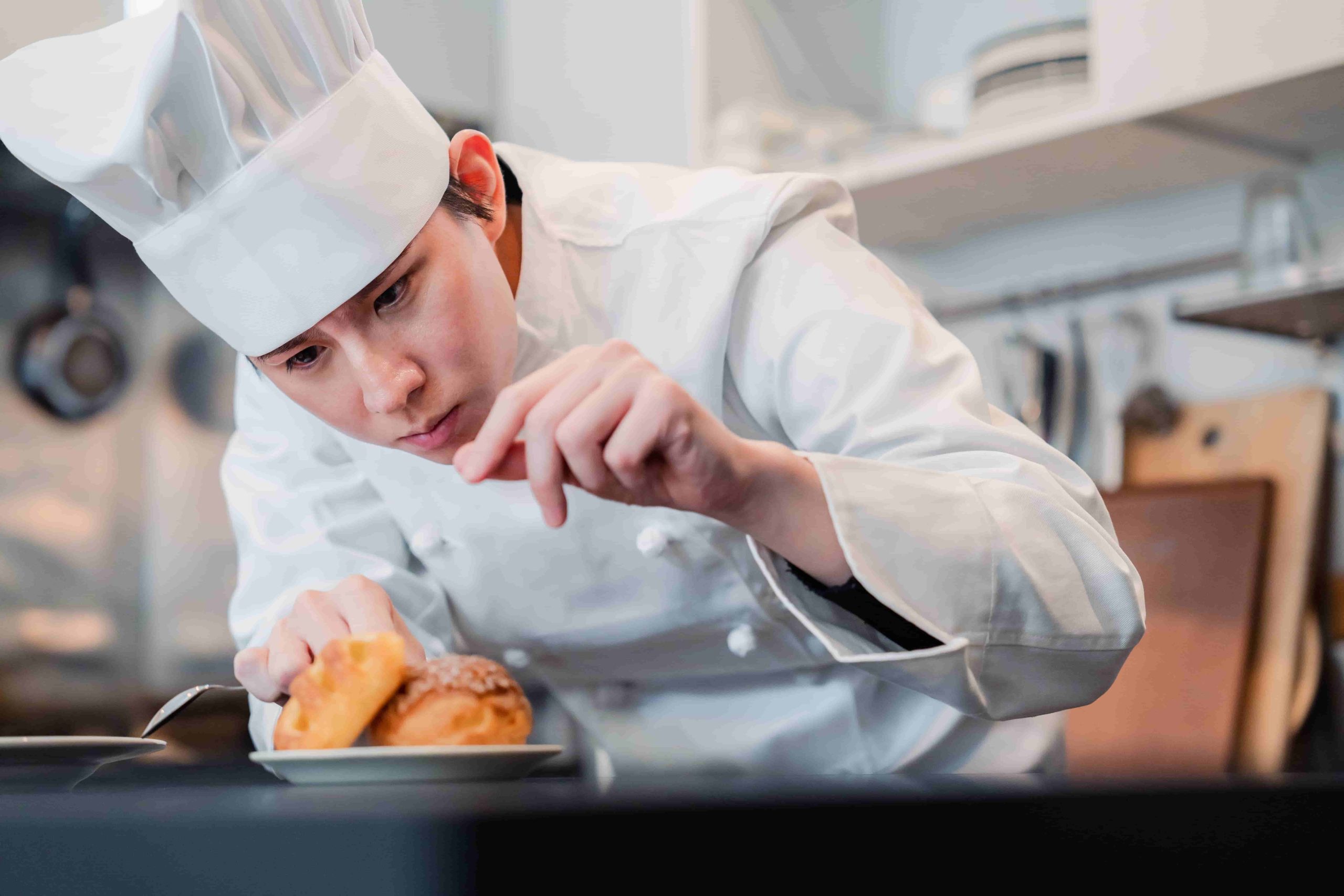 Créer son entreprise après le CAP Pâtisserie : notre guide complet - CFA  Espace Concours